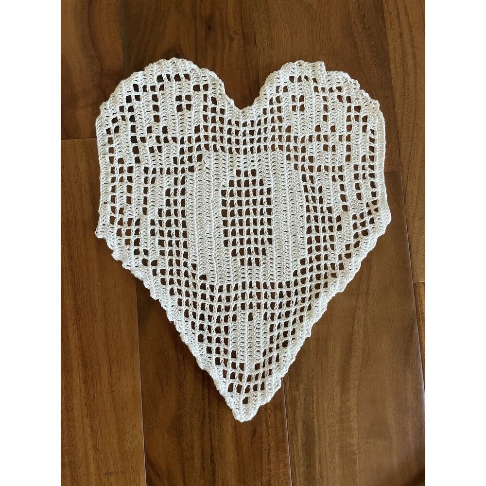 Handmade Crochet Doily Filet Monogram Heart Letter O White